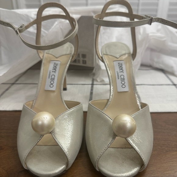 EUC Jimmy Choo - Sacora 85, size 39.5 - the PERFECT WEDDING SHOE!!! - Picture 10 of 16